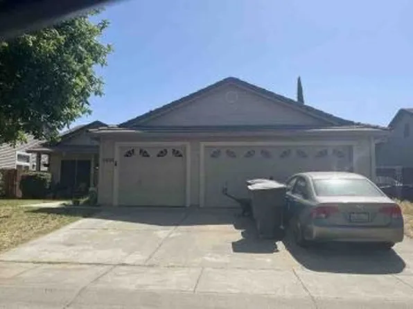 1833 White Oak Dr, Yuba City, CA 95991