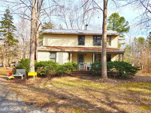 653 Davenport Rd, Cumberland, VA 23040