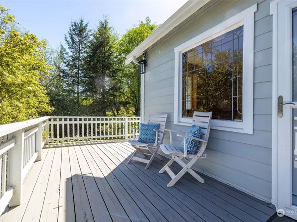 16622 Delano Road SW, Lakebay, WA 98349