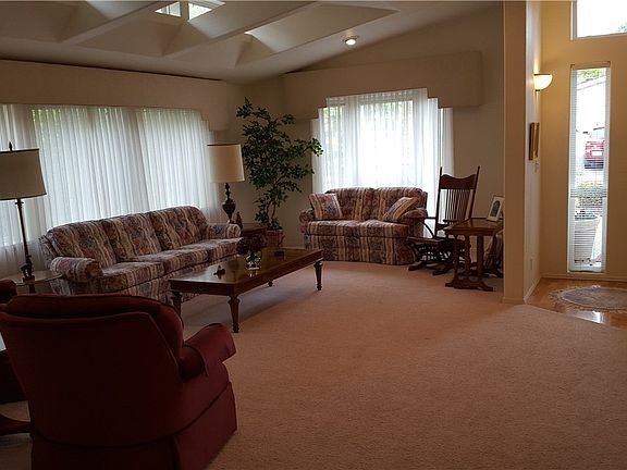 3rd image of 5802 89th Street Ct E