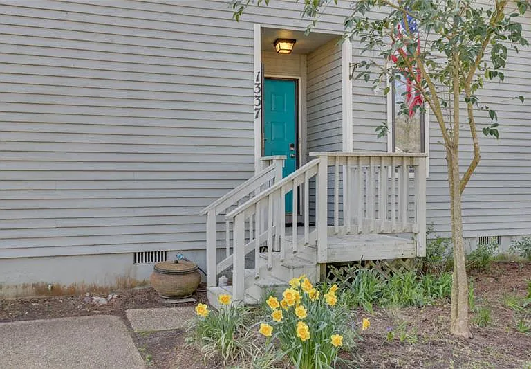 1337 Blue Pete Rd — Photo 2