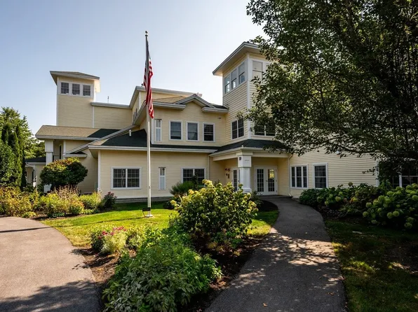 118 Secretariat Way #106, Rochester, NH 03867