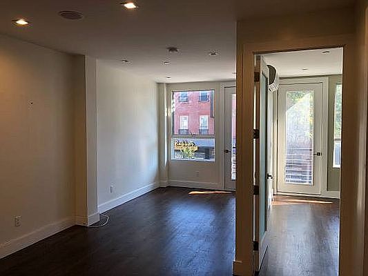 2nd image of 1185 Gates Ave #4A
