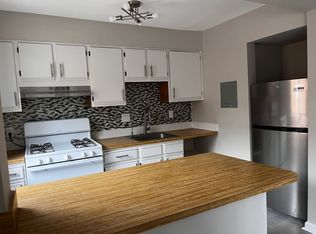 4717 1st St SW APT 202, Washington, DC 20032