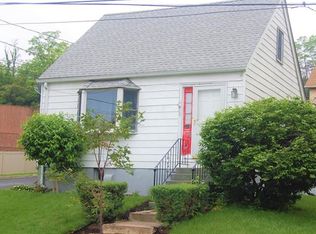 14 Maple St, Nyack, NY 10960