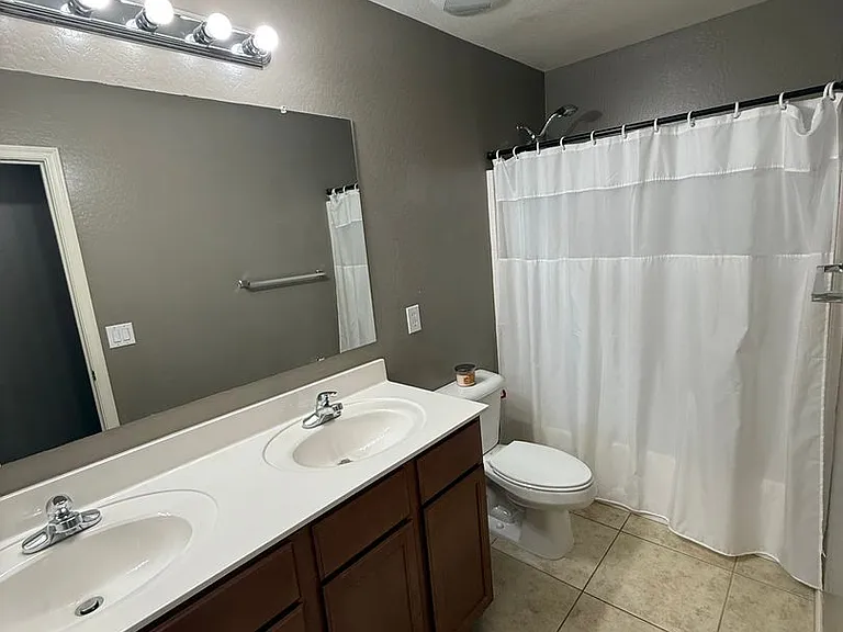 5943 S 248th Dr — Photo 28