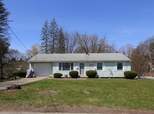 318 Lebanon Hill Rd, Southbridge, MA 01550