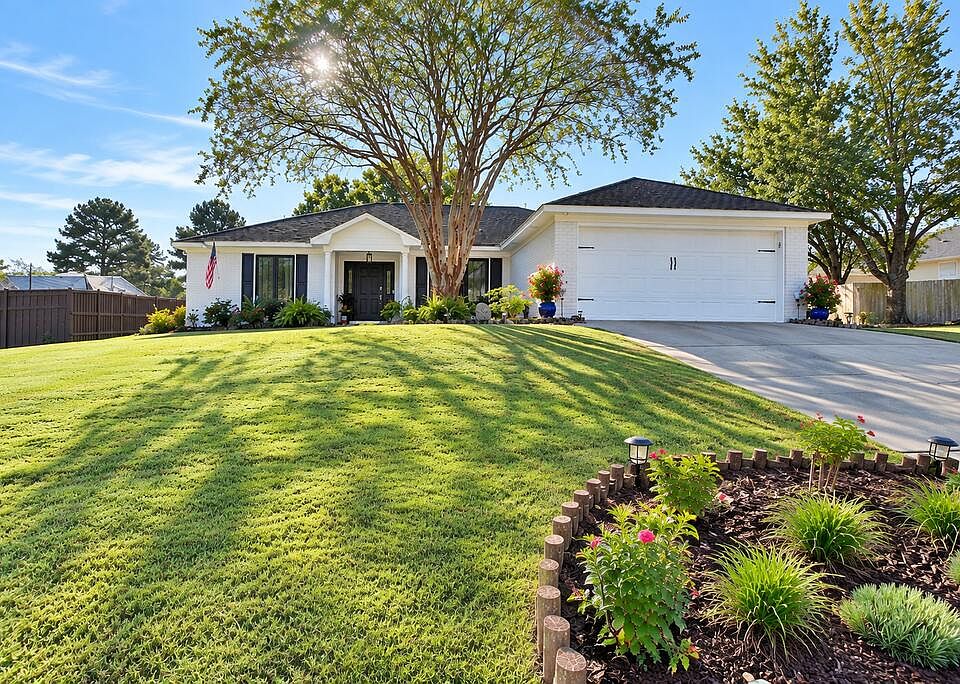 1st image of 5832 Ironstone Dr
