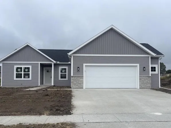 422 Valley DRIVE, Theresa, WI 53091