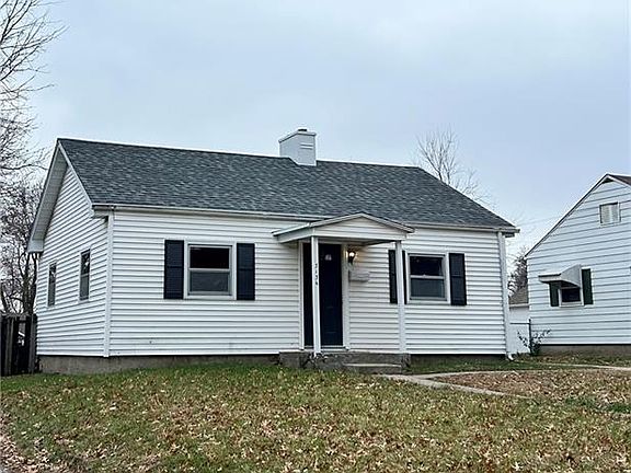 3rd image of 3136 Charles St