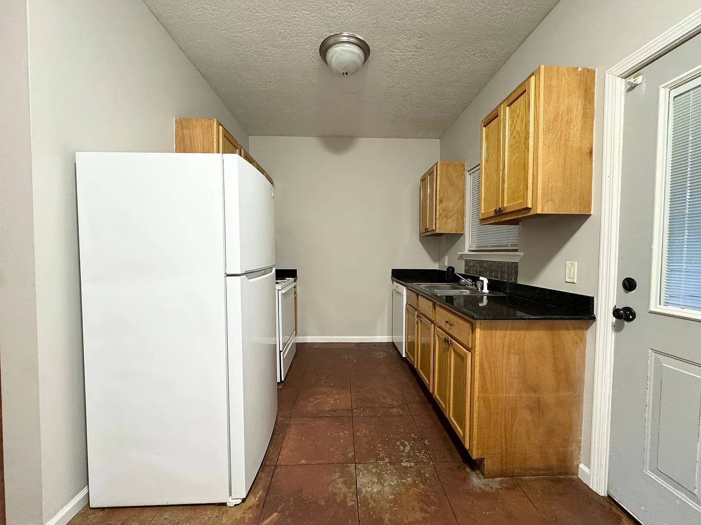 3B/2B Duplex Available in Lebleu Settlement — Photo 3