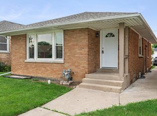 1517 N 21st Ave, Melrose Park, IL 60160
