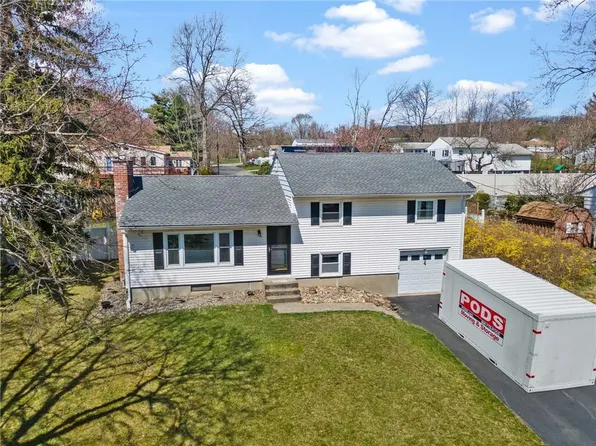 41 Hudson Drive, New Windsor, NY 12553