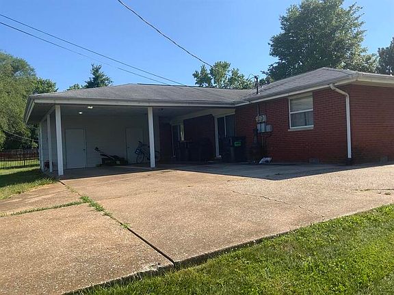 2nd image of 126 Stacy Dr