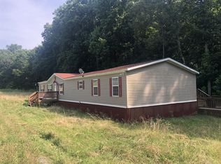 410 Swaw Rd, Charlotte, TN 37036