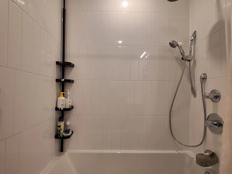 7950 Bathurst St #1415 — Photo 44