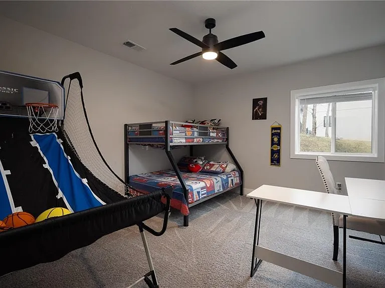517 Southshore Dr — Photo 24