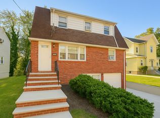 11 Pilgrim Ct FLOOR 2, Bloomfield, NJ 07003