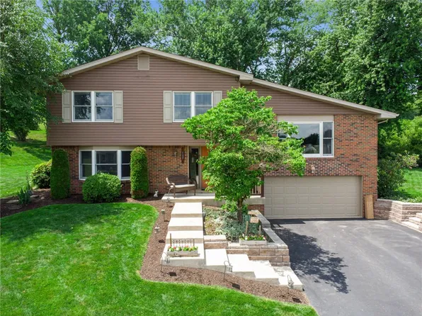 122 Edenboro Dr, Greensburg, PA 15601