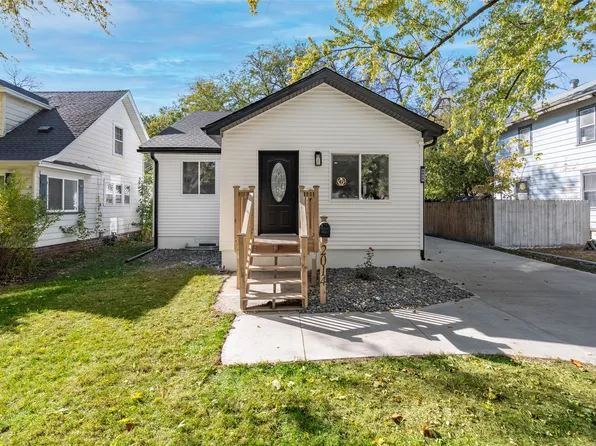 2014 E 13th St, Des Moines, IA 50316
