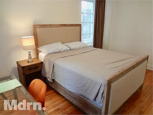 Rented by Mdrn Residential | media 5
