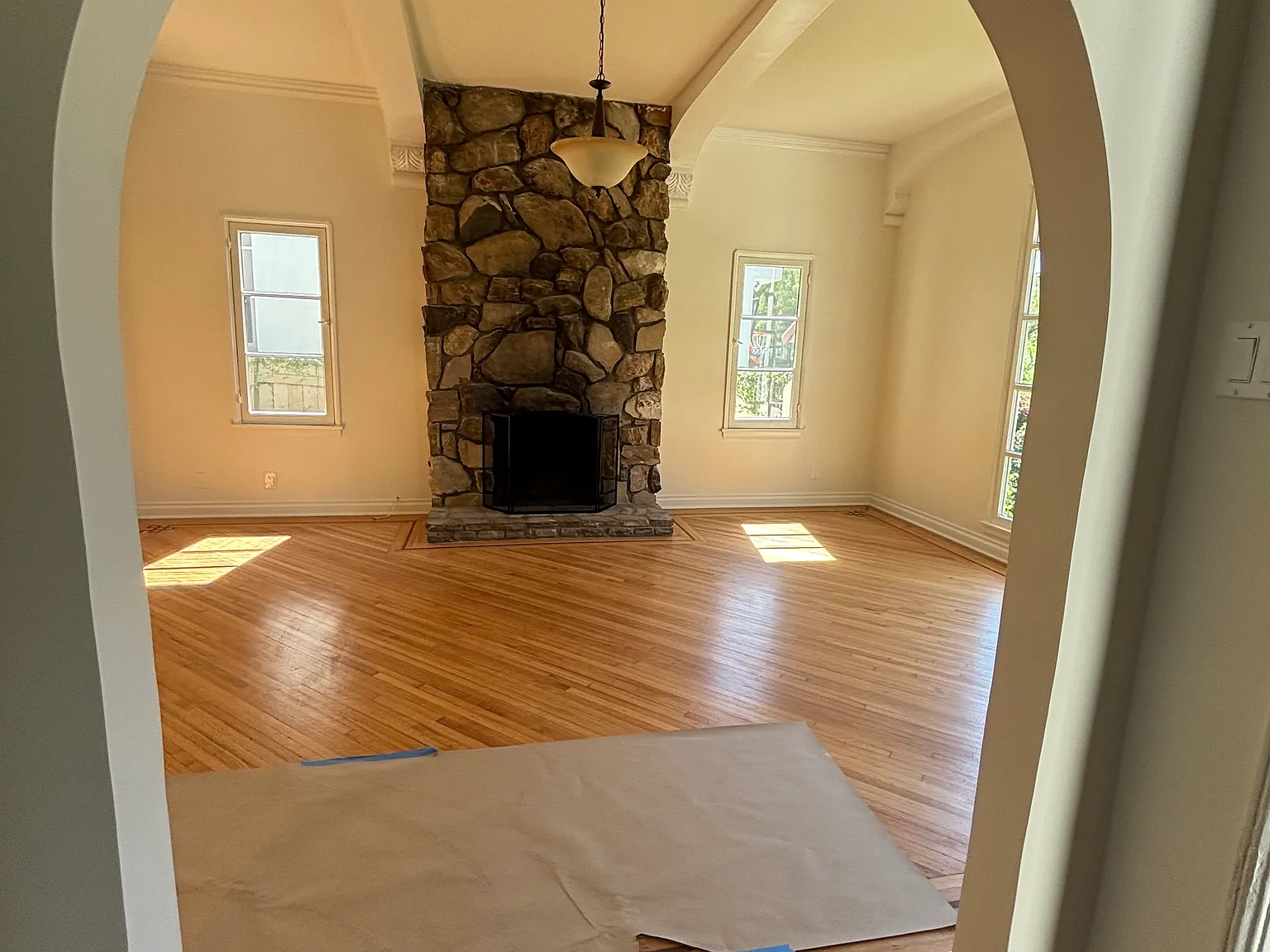 4 bed, 1786 sqft, $5,300 — Photo 2