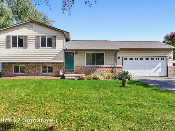 10336 N Linden Rd, Clio, MI 48420