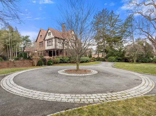 28 Sargent St, Newton, MA 02458