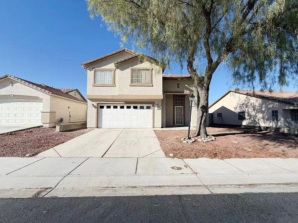 920 Hunters Ridge Way