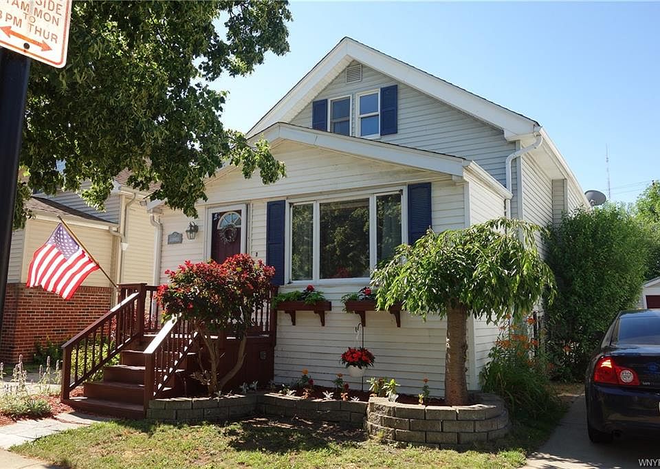 1st image of 196 Lasalle Ave