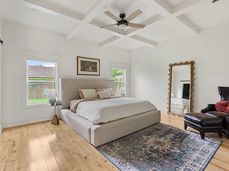 4327 Harby St — Photo 14