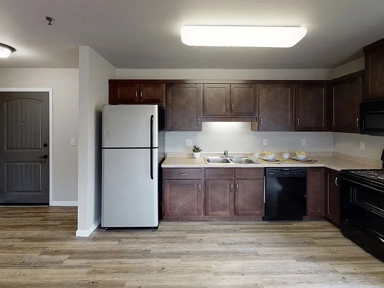 Renaissance Heights Apartment Homes — Photo 2