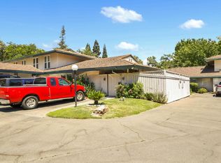 705 Roundtree Ct, Sacramento, CA 95831