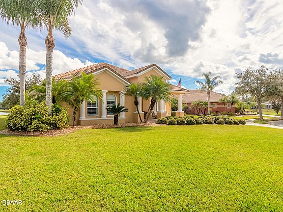 3rd image of 553 Maribella Ct