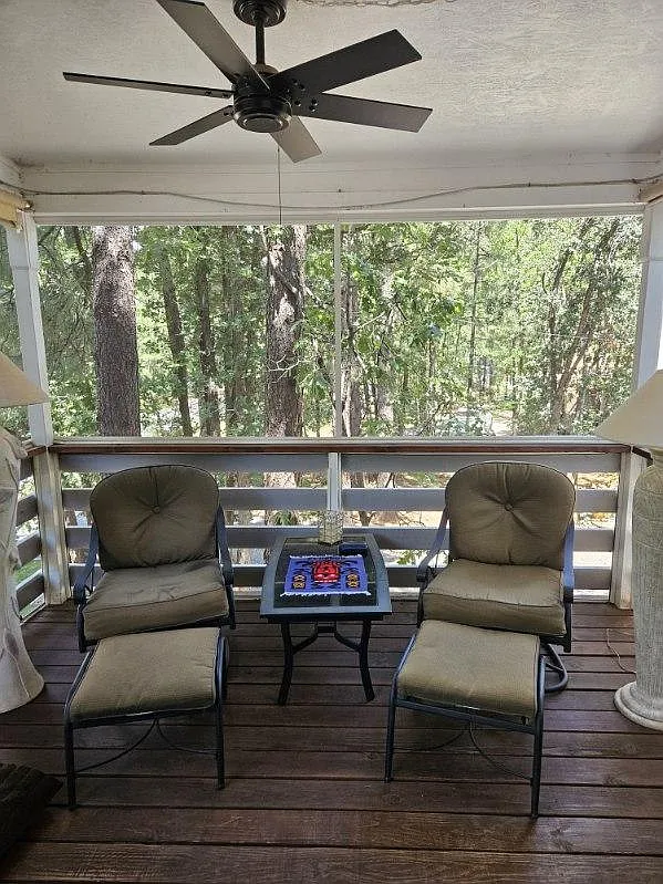 2 bed, 1728 sqft, $1,550 — Photo 2