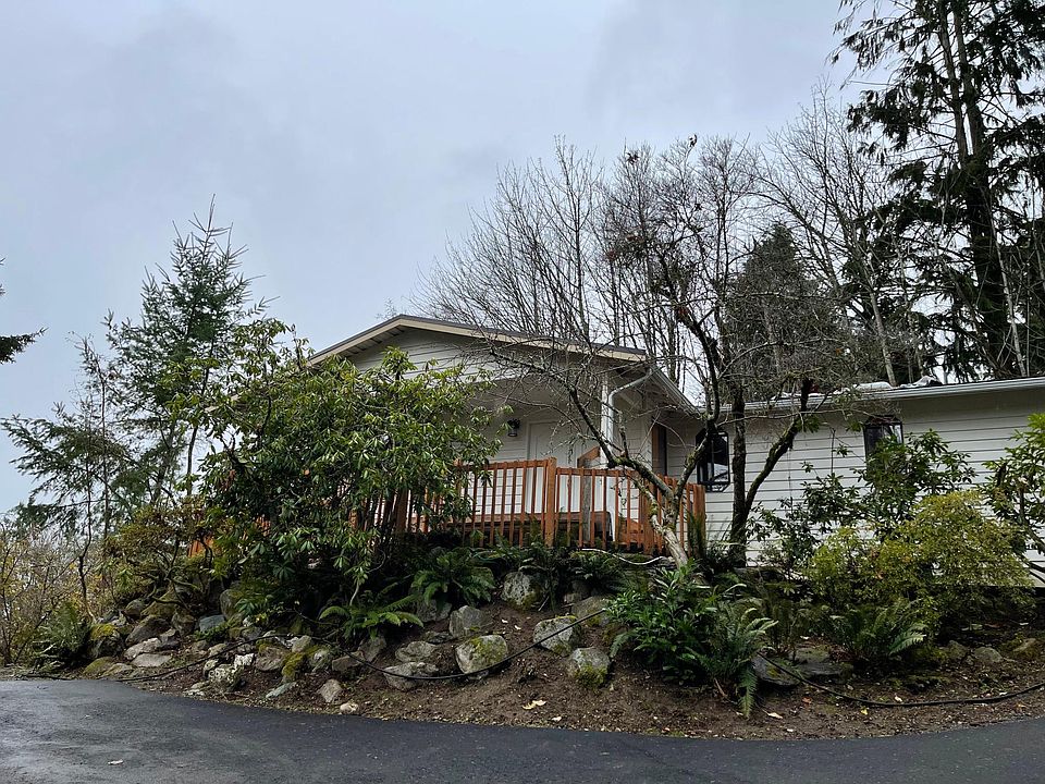 1st image of 5412 152nd Pl SE
