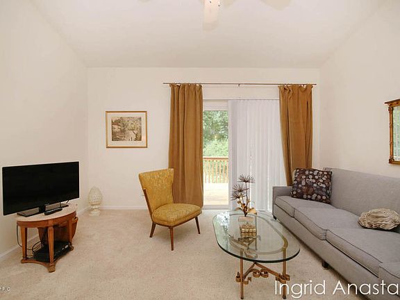 4th image of 4377 Idlewood Dr SW #14