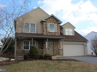 215 Randall Ct, Lancaster, PA 17602