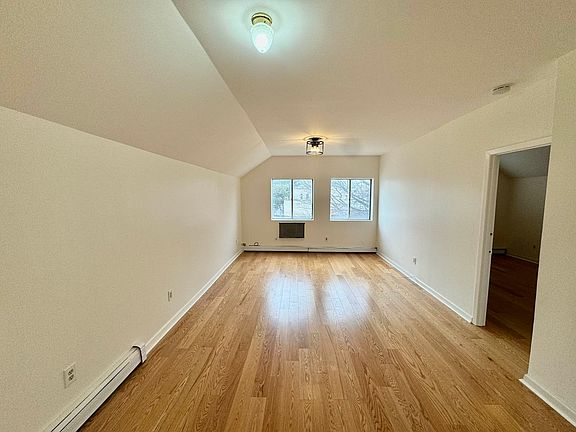 5th image of 50-19 38th St #2