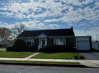 205 Hummer Rd, Ephrata, PA 17522