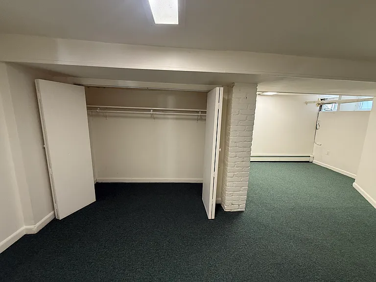 142 Kearney St #B — Photo 16