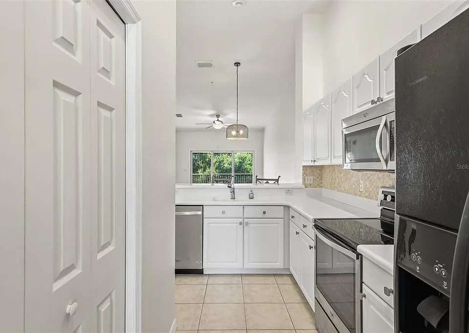200 Canopy Walk Ln #243