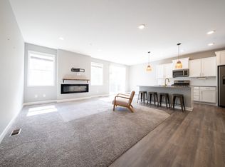 1771 Emerson Ct, Chaska, MN 55318