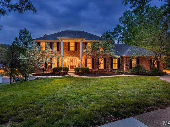 1604 Wildhorse Parkway Dr, Chesterfield, MO 63005