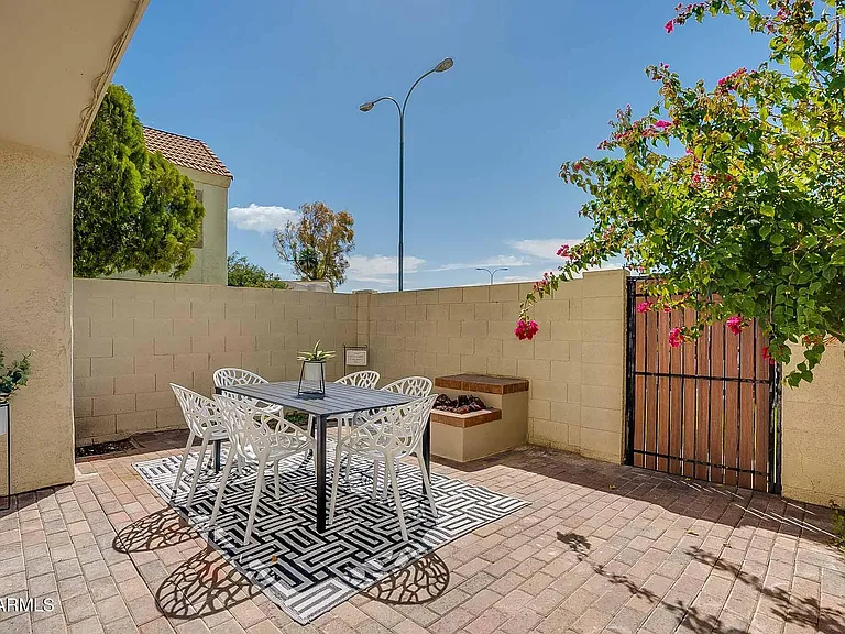 7906 E Keim Dr — Photo 37