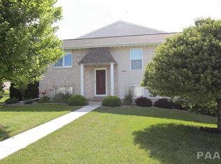 2200 S 2nd Ave, Morton, IL 61550