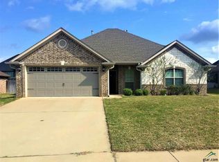 11210 Water Oak Dr, Flint, TX 75762