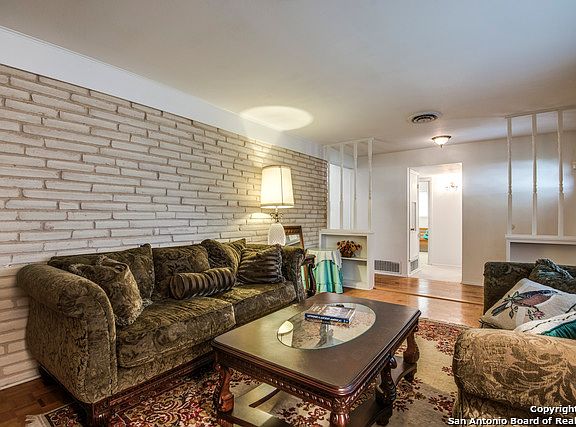 5th image of 3509 Stonehaven Dr