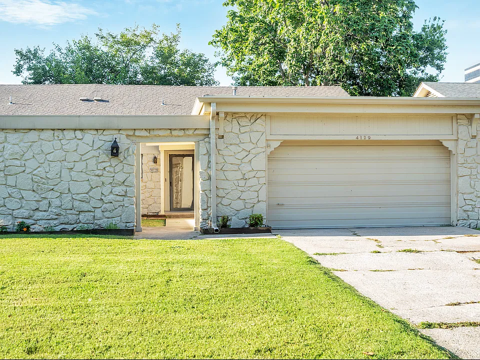 4129 E 51st Pl