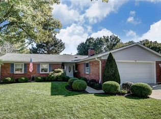 585 Clareridge Ln, Dayton, OH 45458